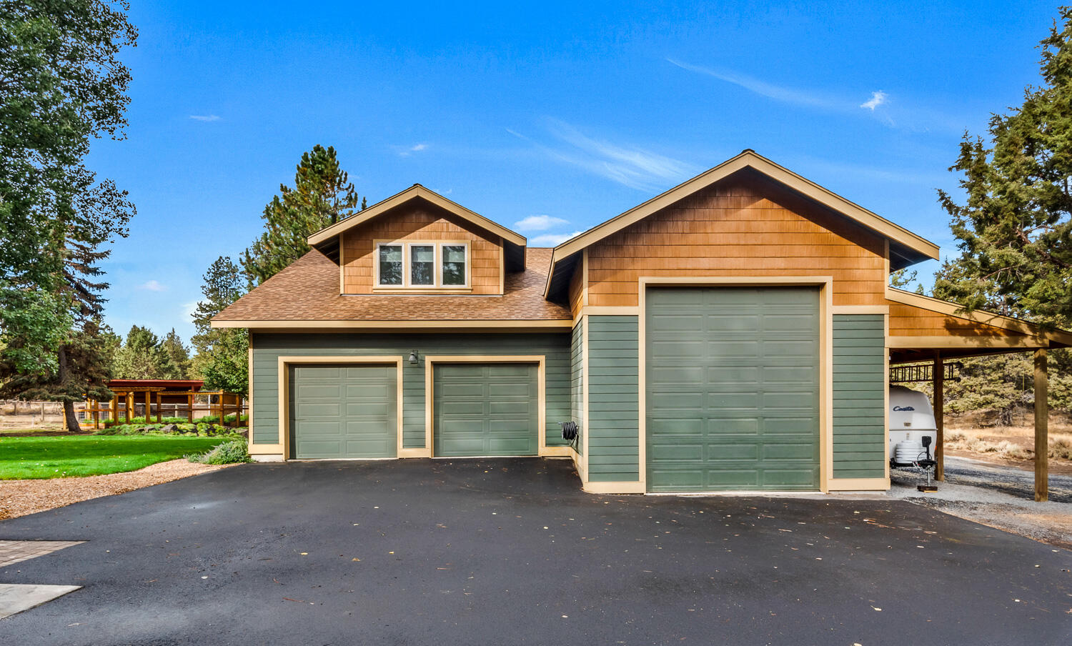 Saddleback West - Residential