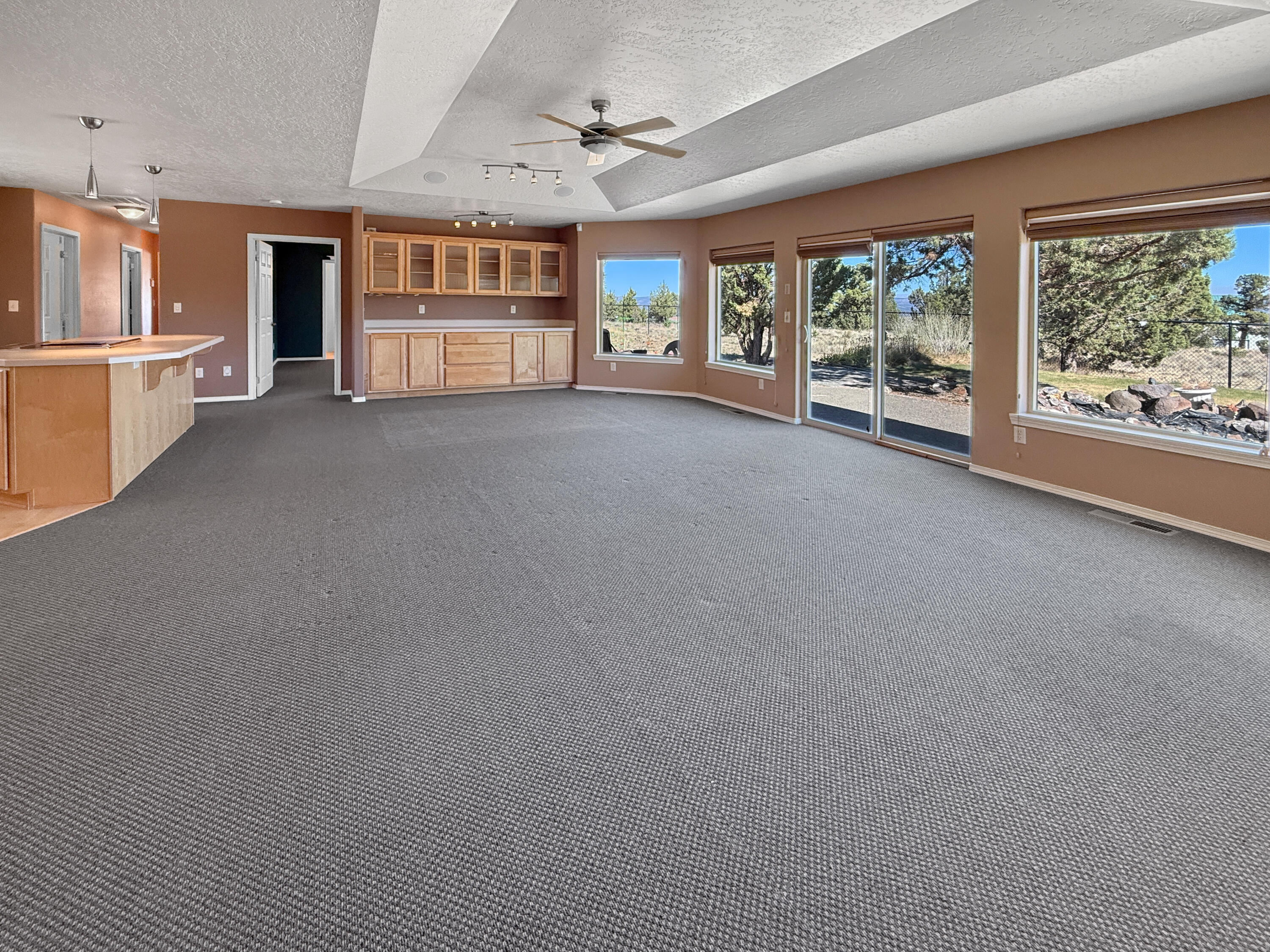 6833 SE Raven Hill Court