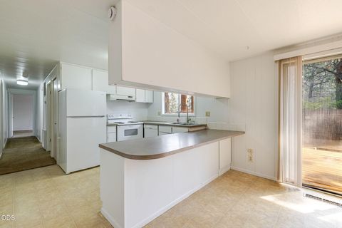 Tiny photo for 60866 Granite Drive, Bend, OR 97702 (MLS # 220225845)