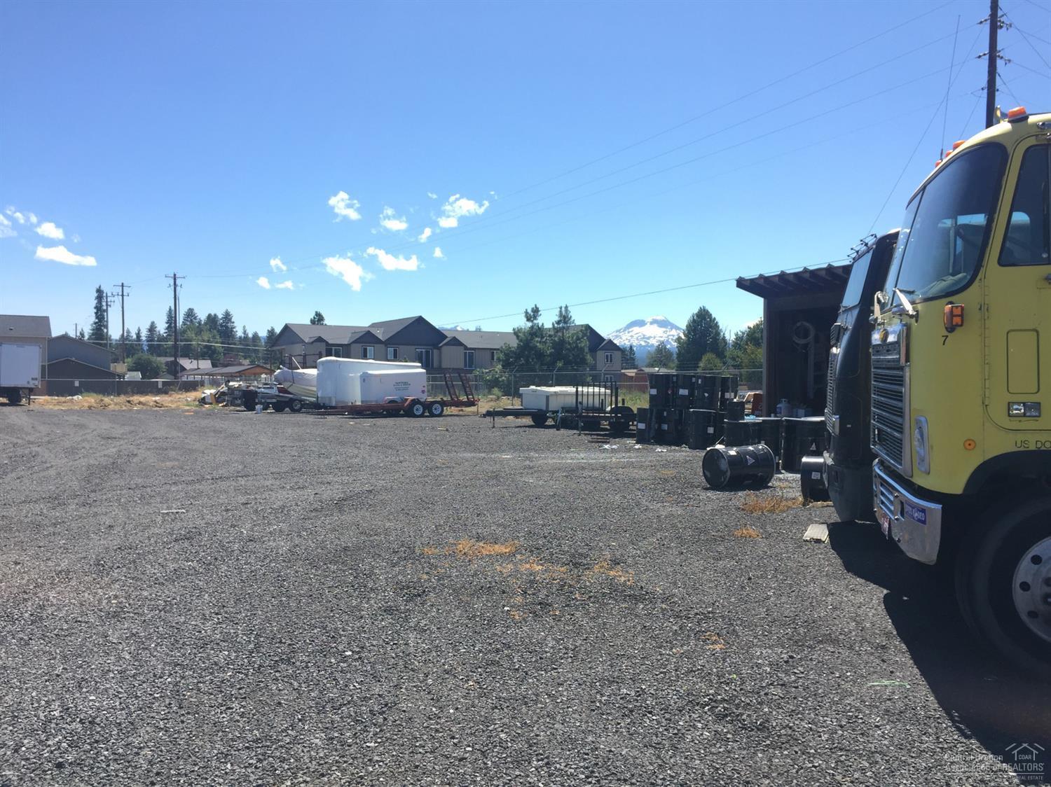 Sisters Ind Park - Commercial Sale