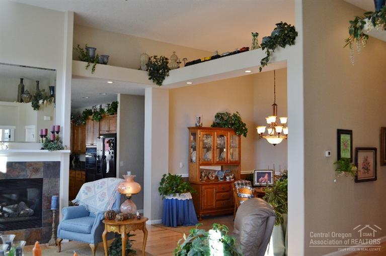 Two Bar Estates - Residential