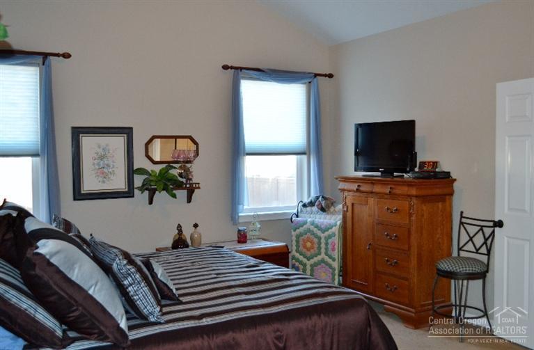 Two Bar Estates - Residential