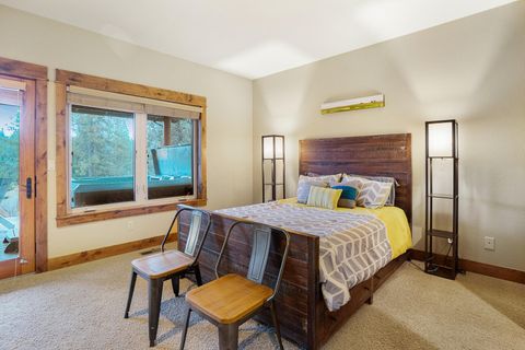 Tiny photo for 61363 Wild Rapids Drive, Bend, OR 97702 (MLS # 220212852)