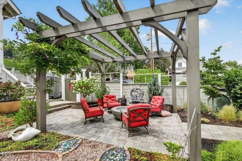 Tiny photo for 533 Fairview Street, Ashland, OR 97520 (MLS # 220227401)