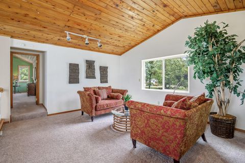 Tiny photo for 3850 E Antelope Road, Eagle Point, OR 97524 (MLS # 220219780)