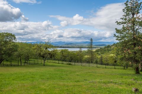 Tiny photo for 3850 E Antelope Road, Eagle Point, OR 97524 (MLS # 220219780)