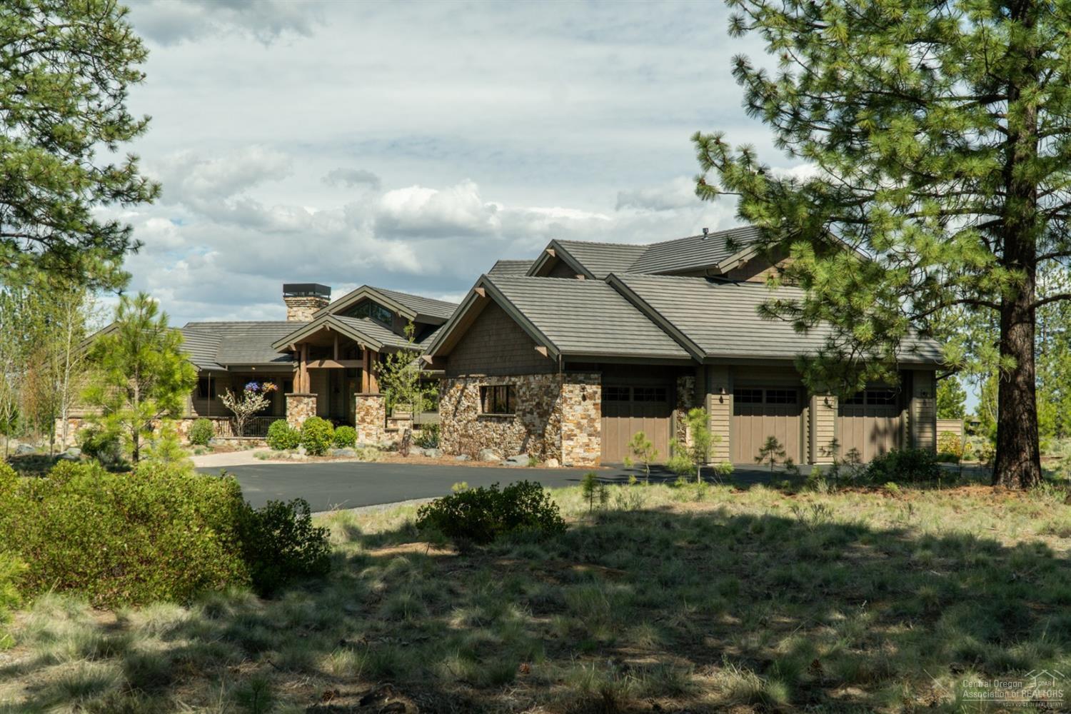 The Highlands at Broken Top - Residential