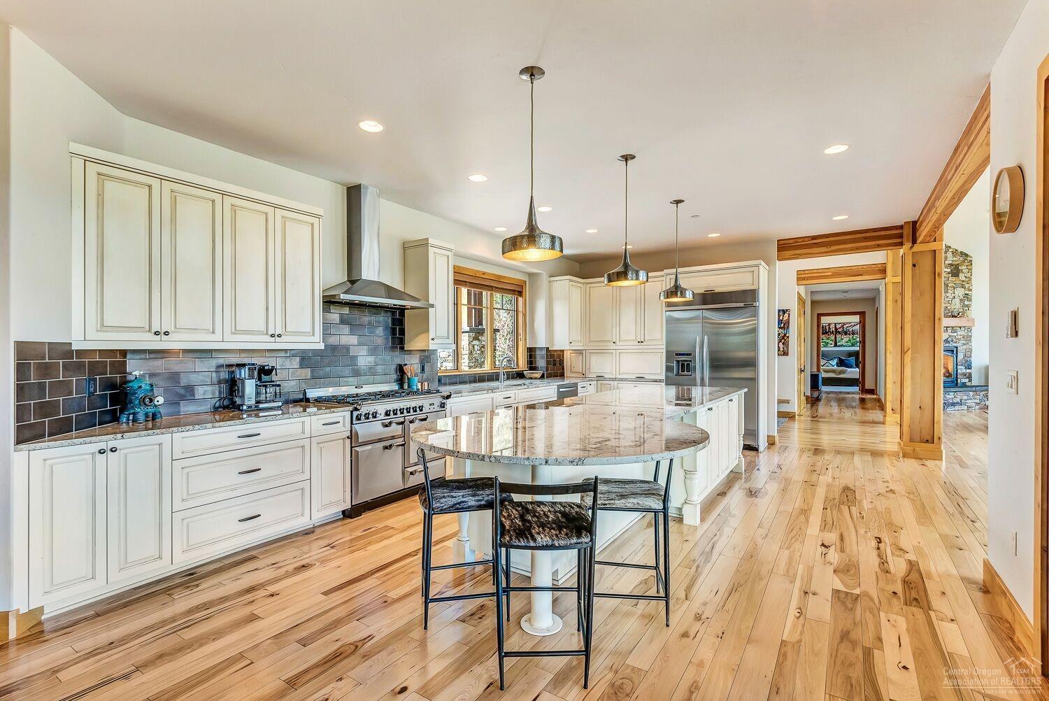 The Highlands at Broken Top - Residential