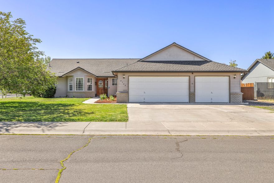 On a spacious corner lot in one of Klamath Falls' most sought-after areas, this 3 bedroom, 2 bathroom home shines with endless upgrades. From a brand-new roof to a fully automated sprinkler system with timers and smart controls, every detail has been thoughtfully updated for convenience and peace of mind. Outside, you'll find plenty of extra parking along with a 30-amp RV hookup, perfect for travelers or outdoor enthusiasts. Inside, full HVAC plus supplemental mini-splits keep the home comfortable and energy-efficient year-round. For added versatility, the garage includes a finished bonus room with its own AC—ideal for a home office, gym, or flex space. Move-in ready and thoughtfully improved, this property blends comfort, convenience, and flexibility in a prime location.