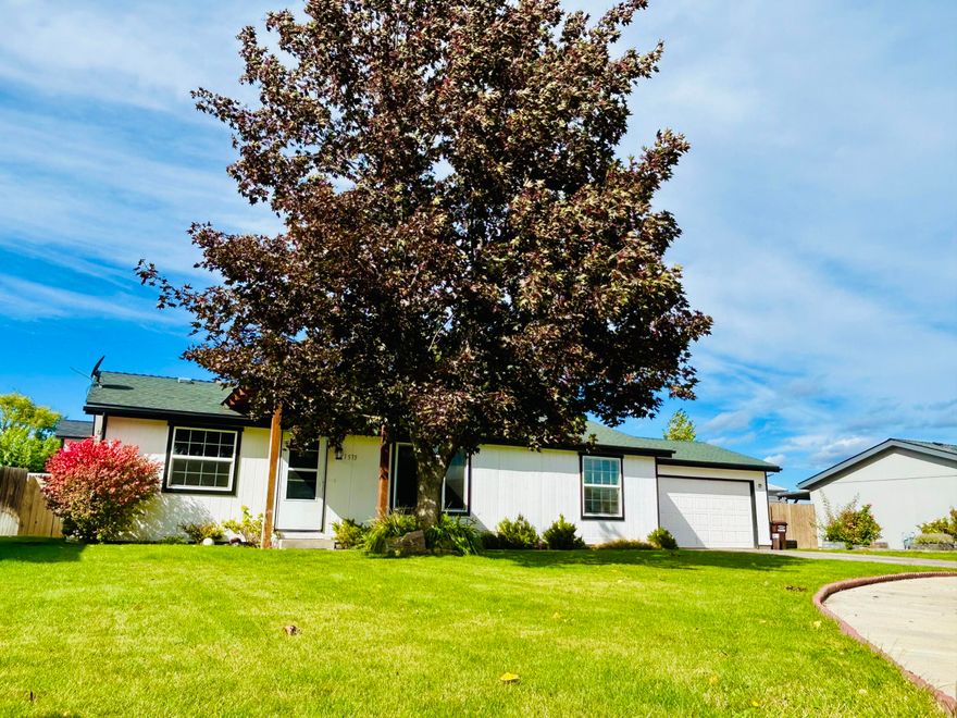 Don't miss out on this updated and very comfortable home located just moments from downtown Prineville in a quiet cul-de-sac. The home has fresh paint, new windows in the front of the house as well as tile and laminate flooring throughout. The home also includes a 288 sqft addition that is currently used as a bedroom but could also be utilized as a hobby room or man cave/she shed. There is a nice shop/storage shed with roll-up door in the back yard. Home has an attached 2 car garage that is insulated and sheet rocked.