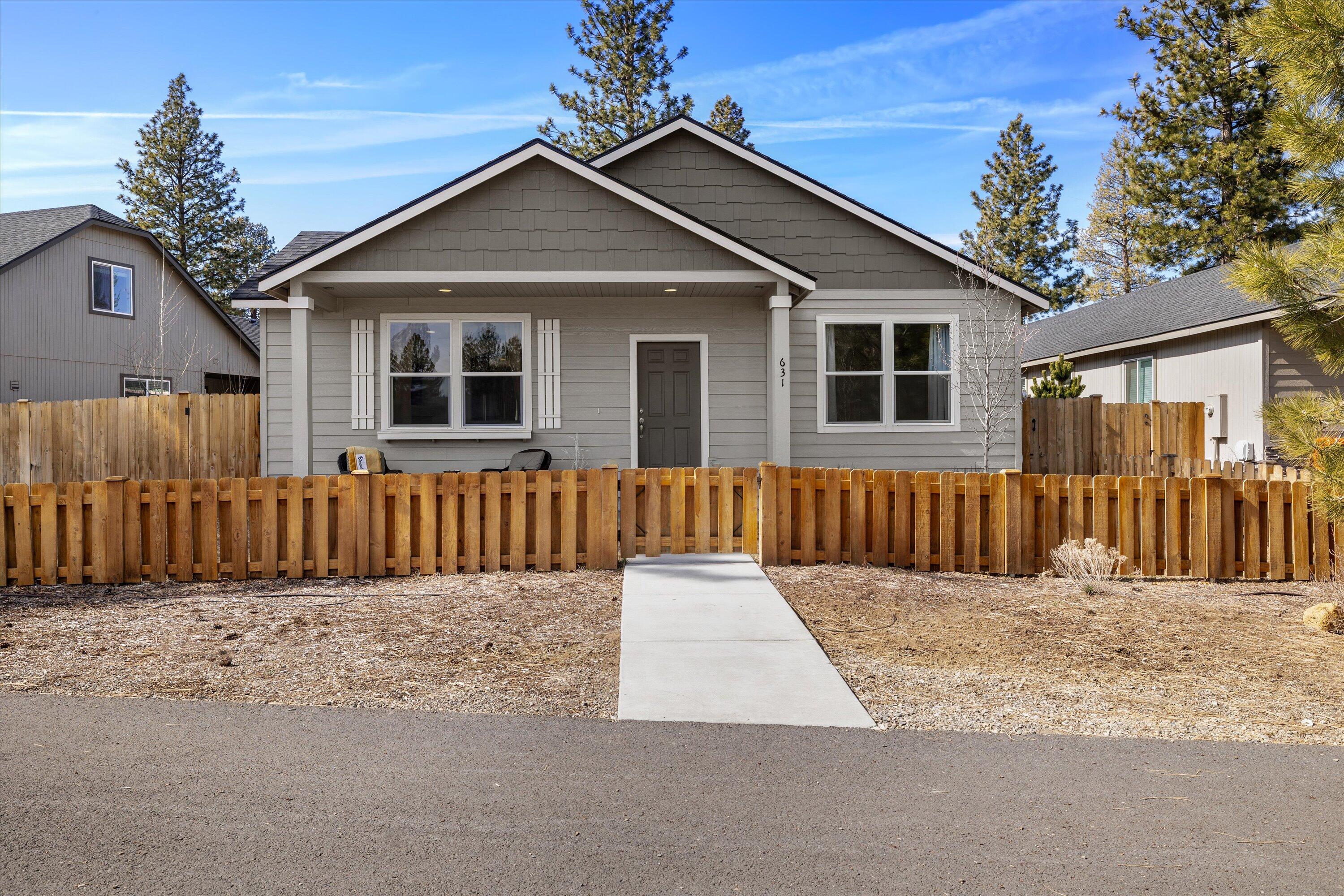 Mckenzie Meadow Vill - Residential