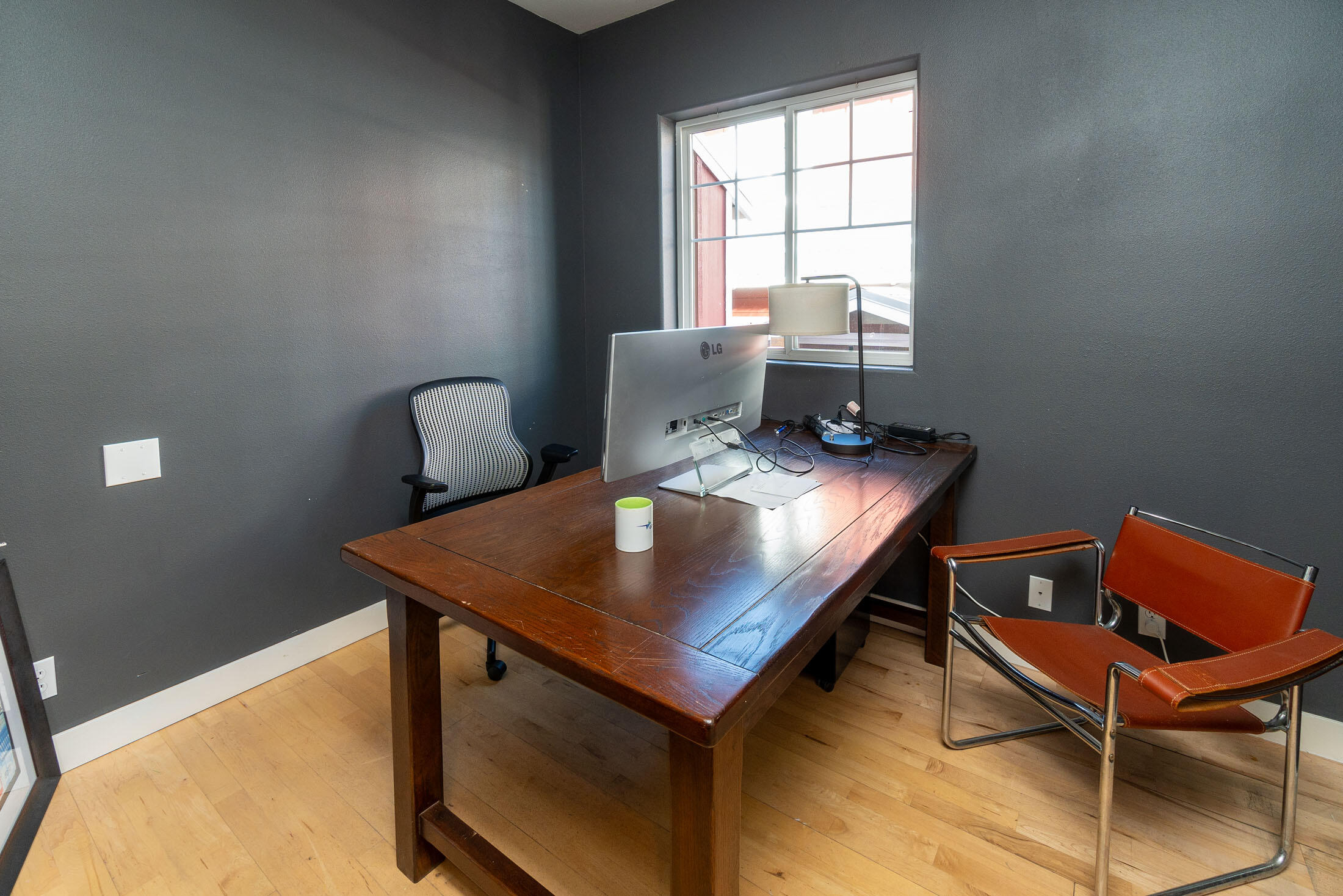 Deschutes - Commercial Sale