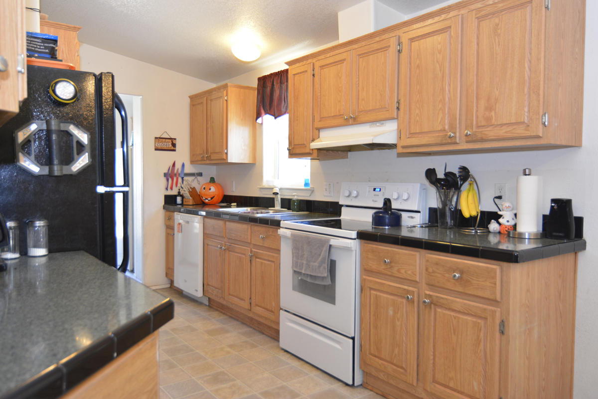 Split Rail Ranchos - Residential