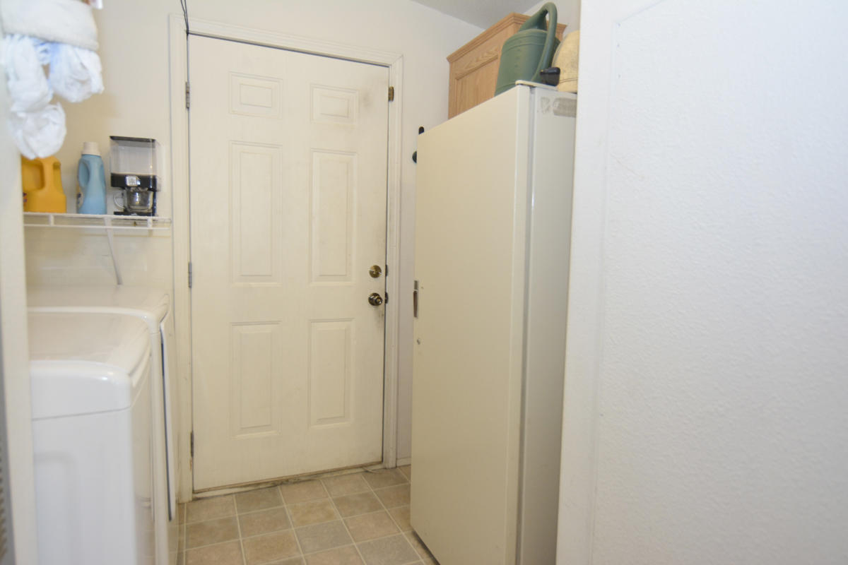 Split Rail Ranchos - Residential