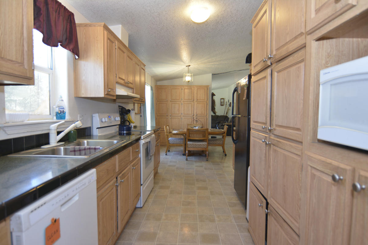 Split Rail Ranchos - Residential