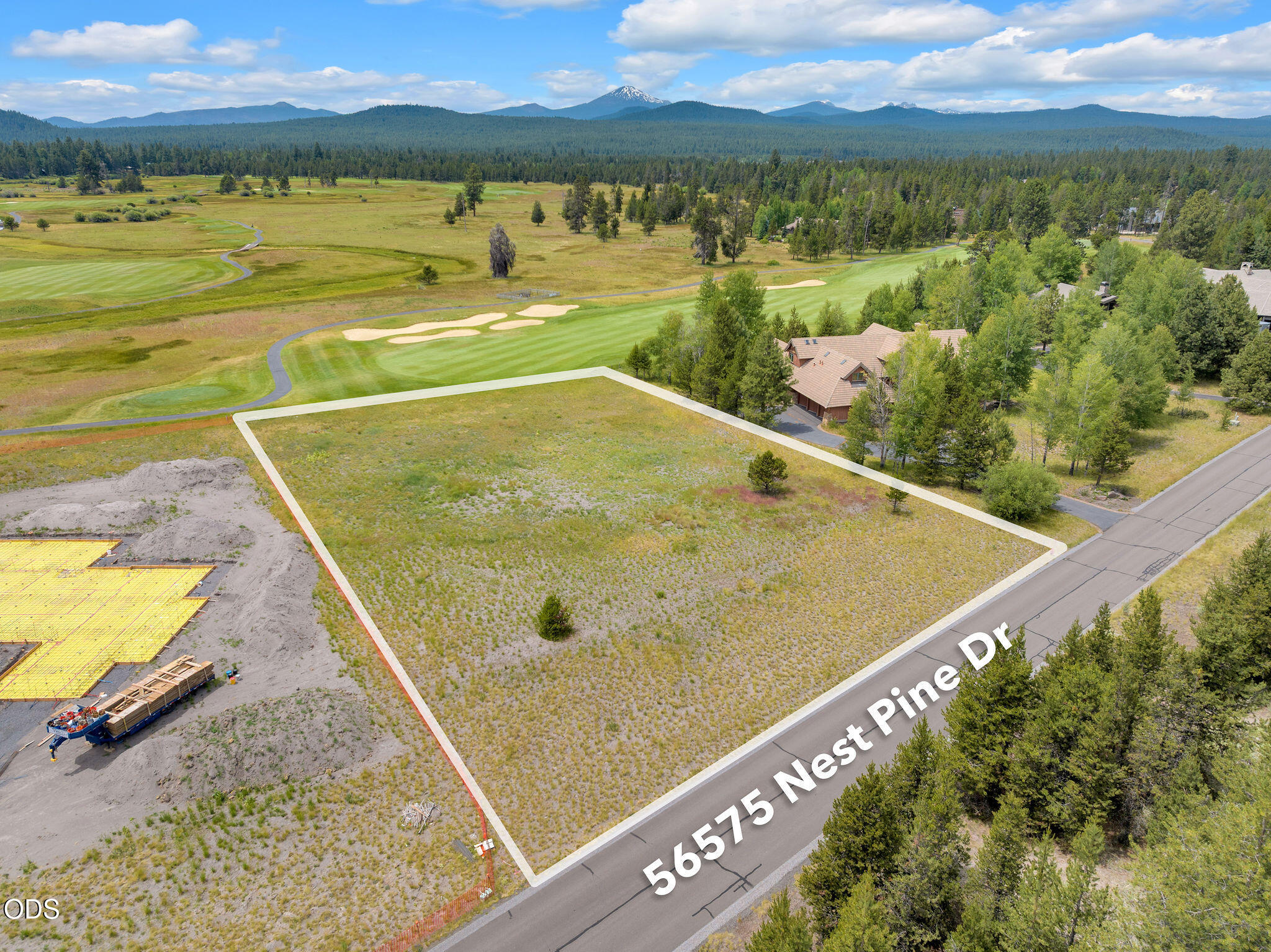 56575 Nest Pine Drive