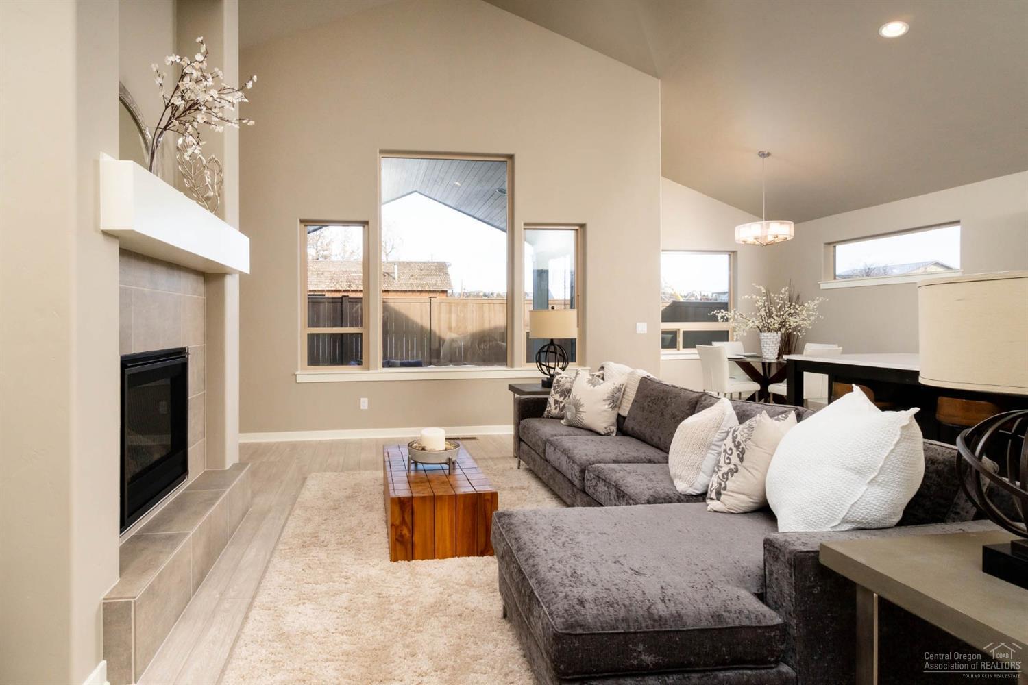 Triple Ridge - Residential