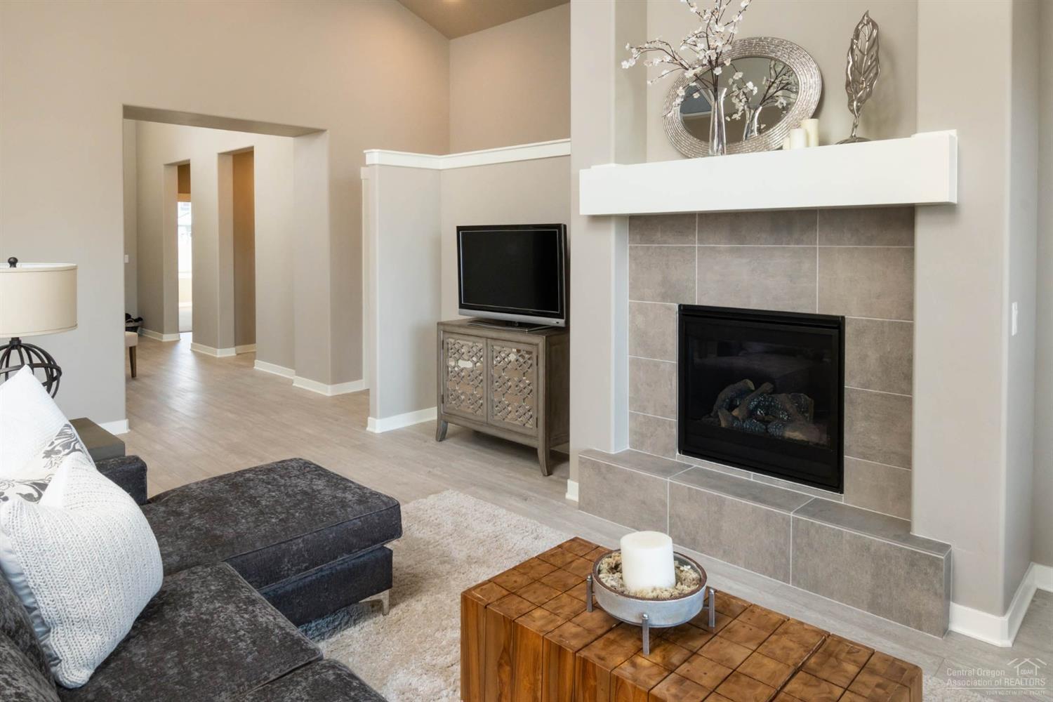 Triple Ridge - Residential