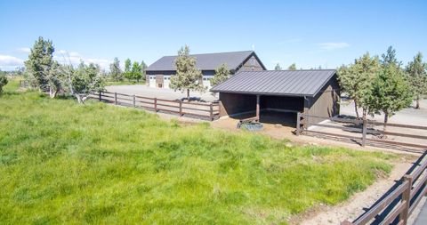 Tiny photo for 8055 SW Powell Butte Highway, Powell Butte, OR 97753 (MLS # 201907042)