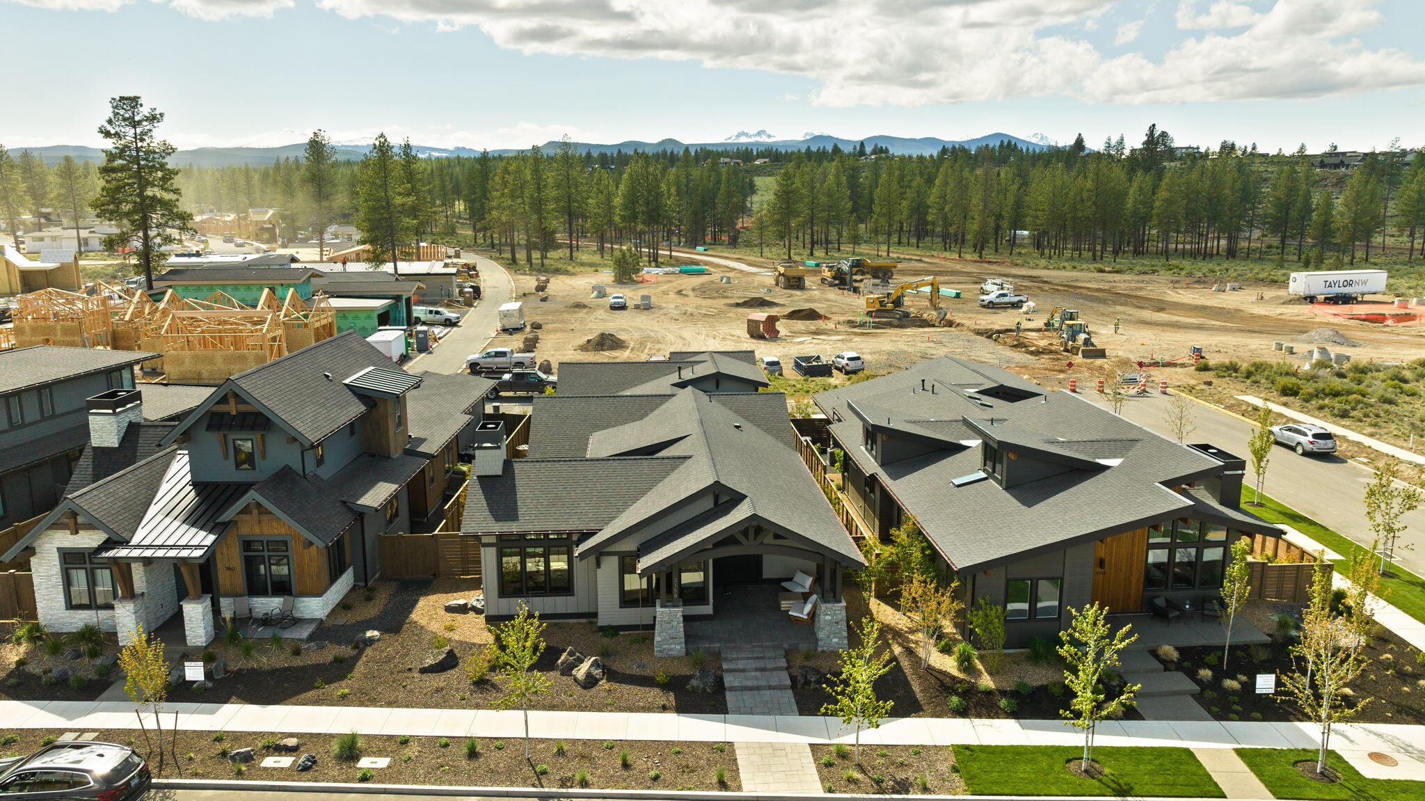 Discovery West Phase 4 - Residential