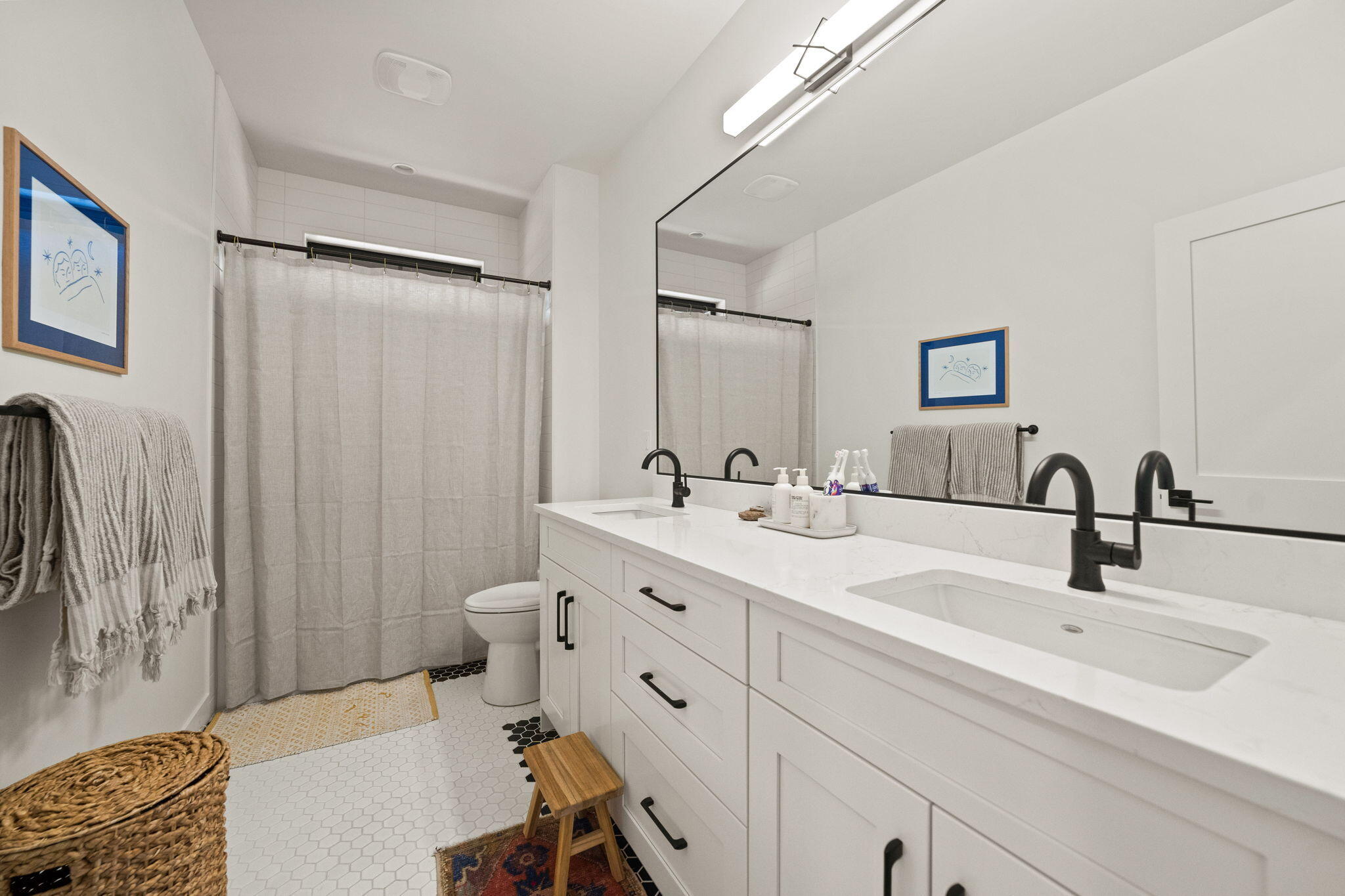 Discovery West Phase 4 - Residential