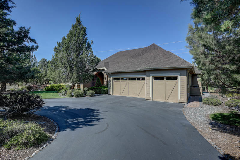 Eagle Crest - Residential