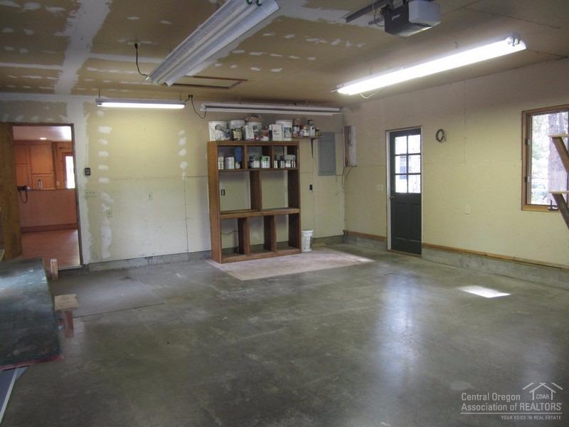 Deschutes RiverWoods - Residential