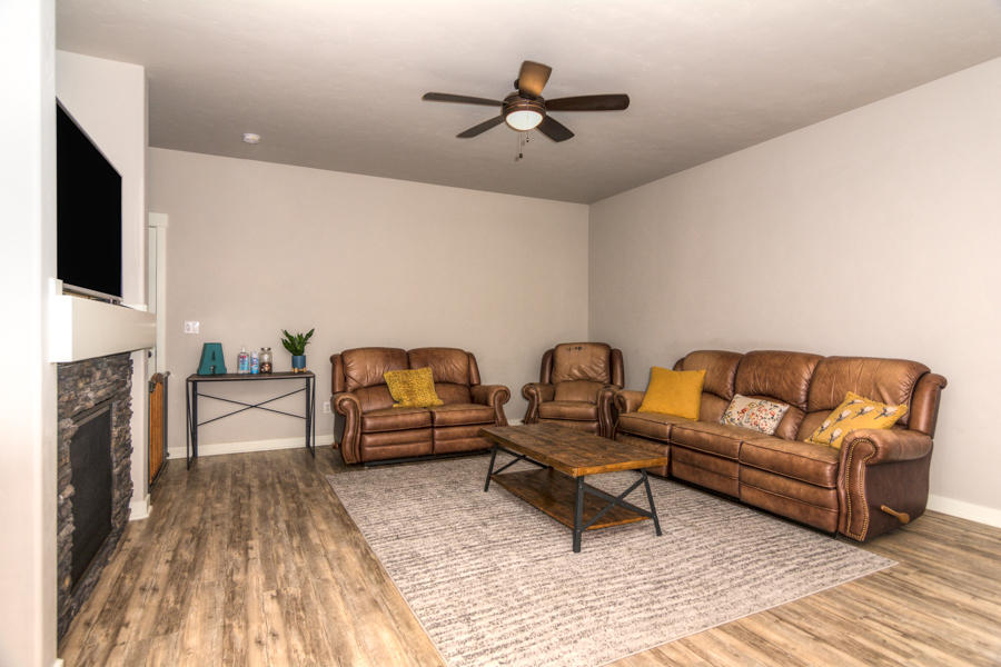 Deer Crossing - Residential