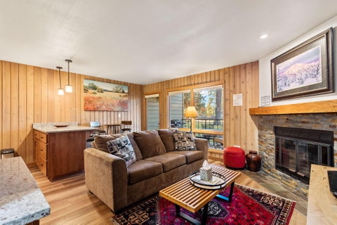 Photo of 19717 SW Mount Bachelor Drive #UNIT 152, Bend, OR 97702 (MLS # 220229829)
