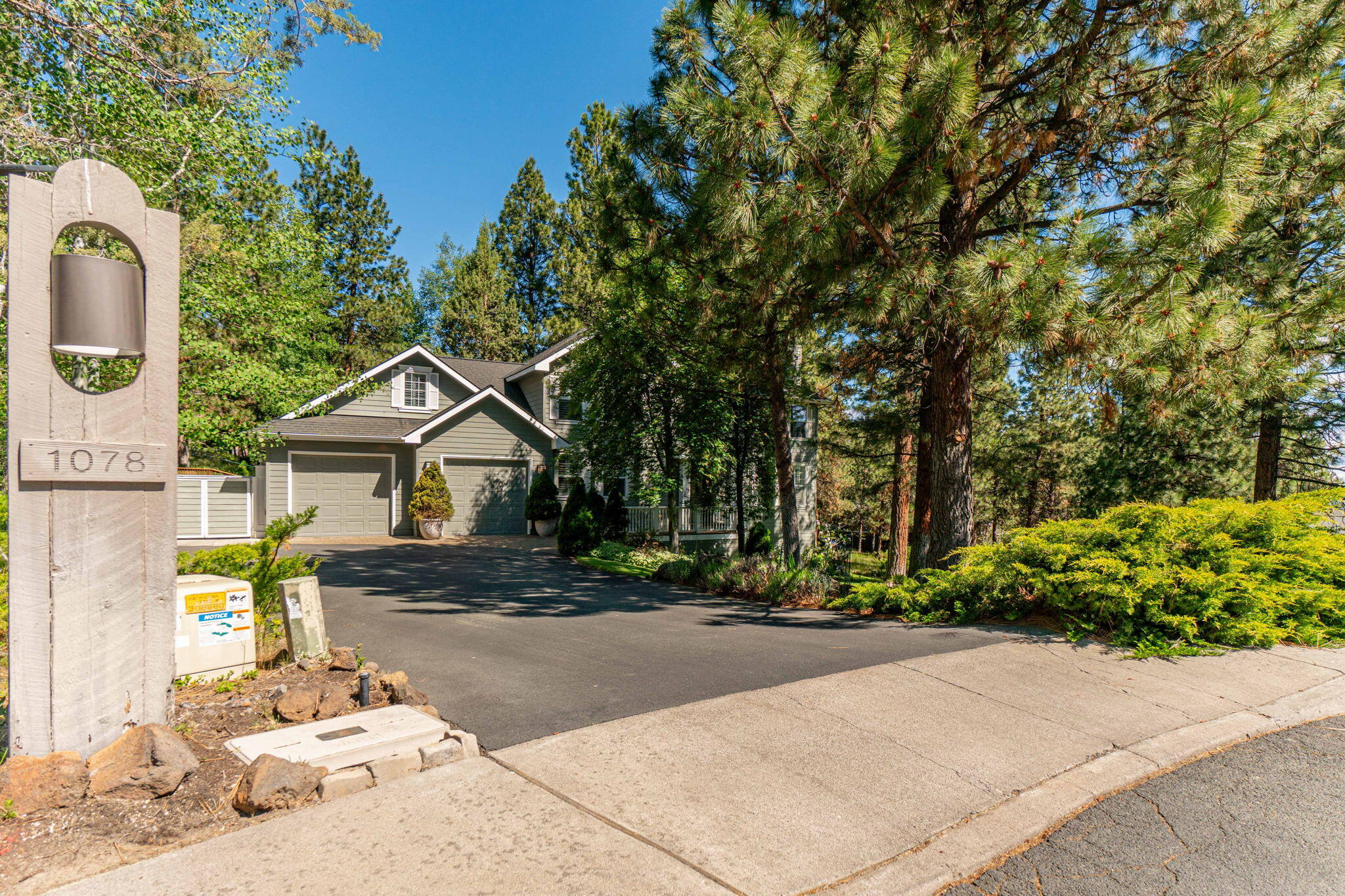 Awbrey Butte - Residential