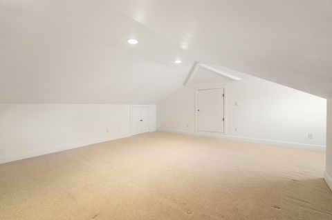 Tiny photo for 1895 Murrelet Drive, Redmond, OR 97756 (MLS # 220213870)
