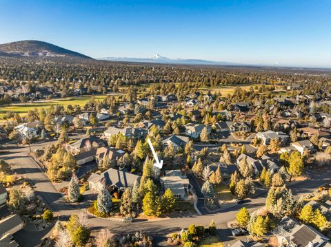 Tiny photo for 1895 Murrelet Drive, Redmond, OR 97756 (MLS # 220213870)