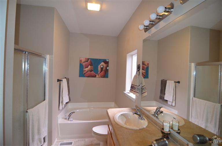 Pines At Sisters - Residential