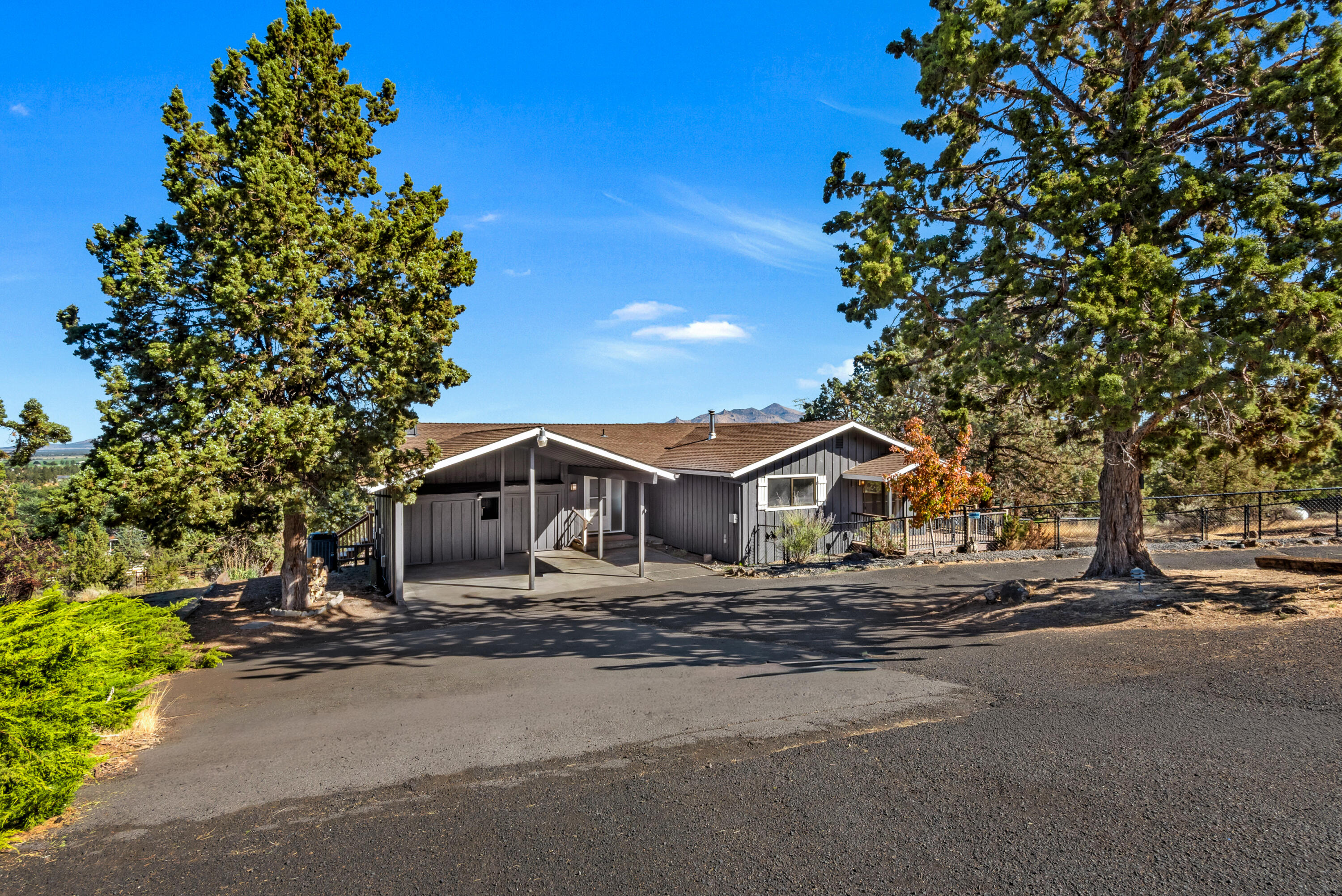 6649 NW 30th Street