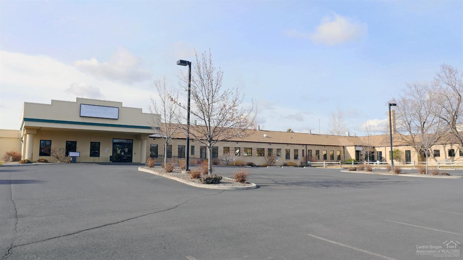 Pioneer Heights - Commercial Sale