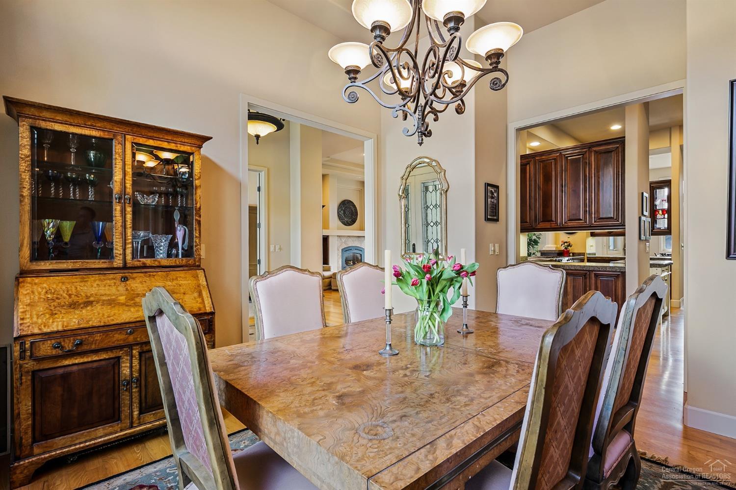 Broken Top - Residential