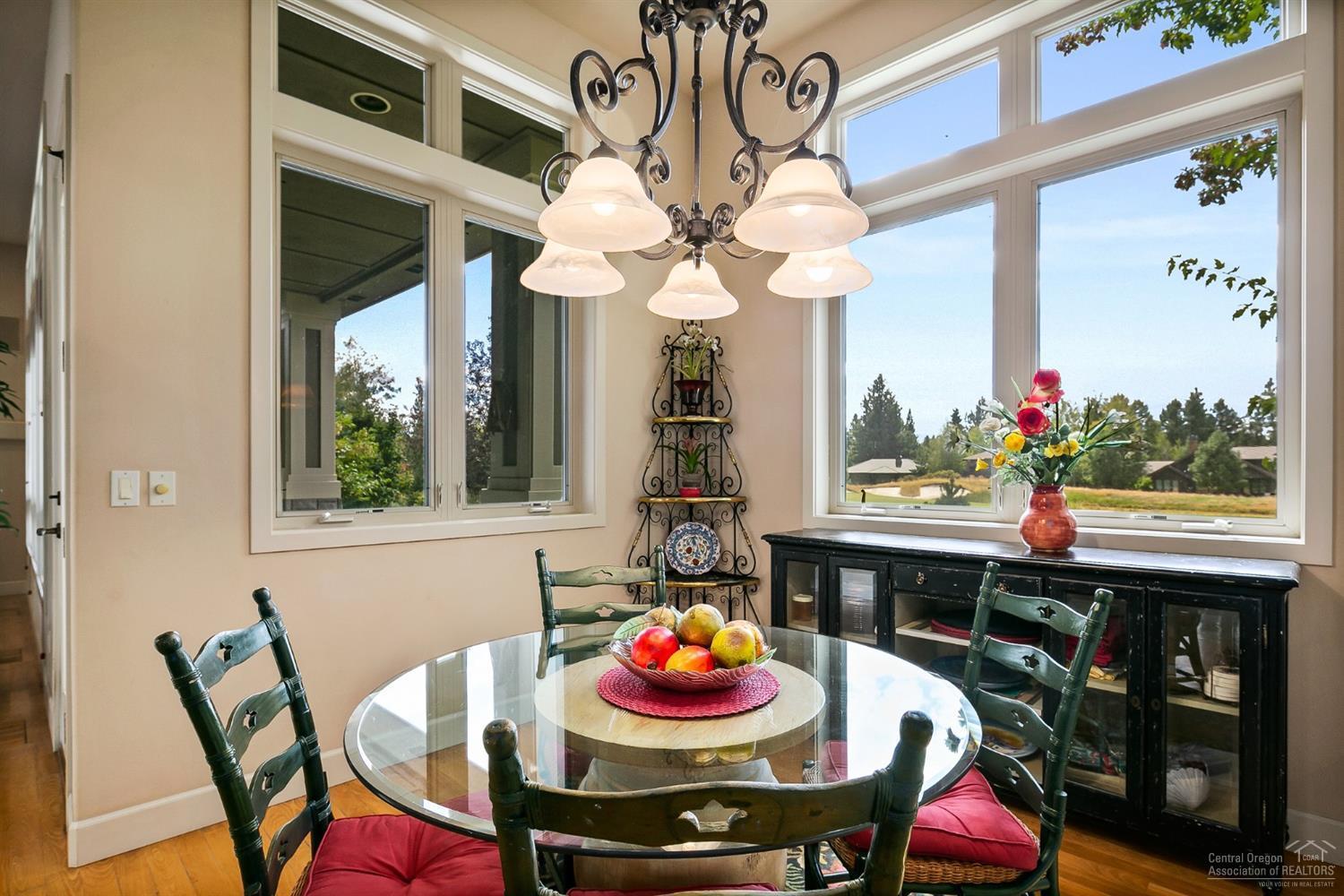 Broken Top - Residential