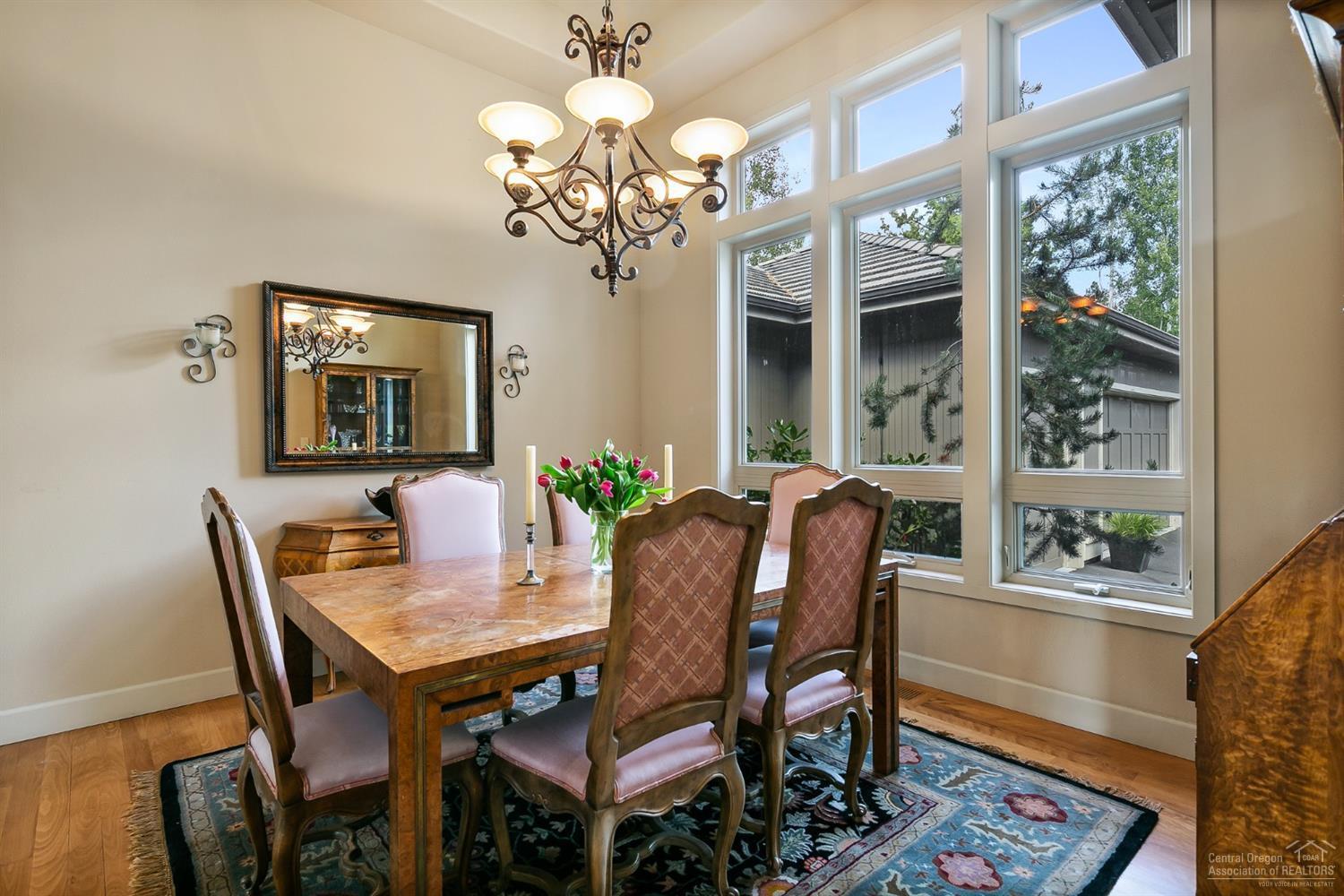 Broken Top - Residential