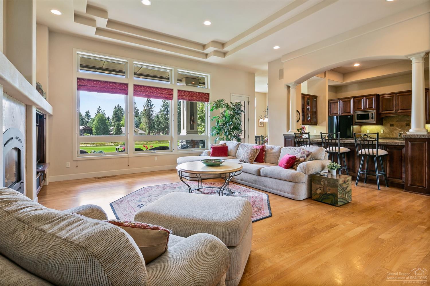 Broken Top - Residential