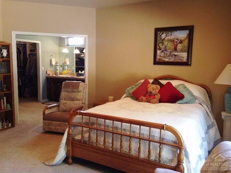 Eagle Crest - Residential