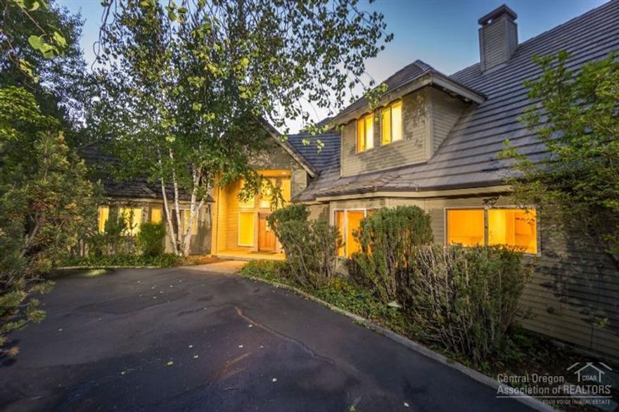 Light, bright and with a view in Sunrise Village! This great floor plan has a master bedroom on the main floor with good separation from the other bedrooms. There is a spacious living room, large kitchen, family room and bonus. This custom home also features an amazing amount of storage throughout. In addition to all of the features of this great house, you also get to enjoy the neighborhood amenities including, walking trails, private river access, tennis courts, swimming pool and clubhouse.