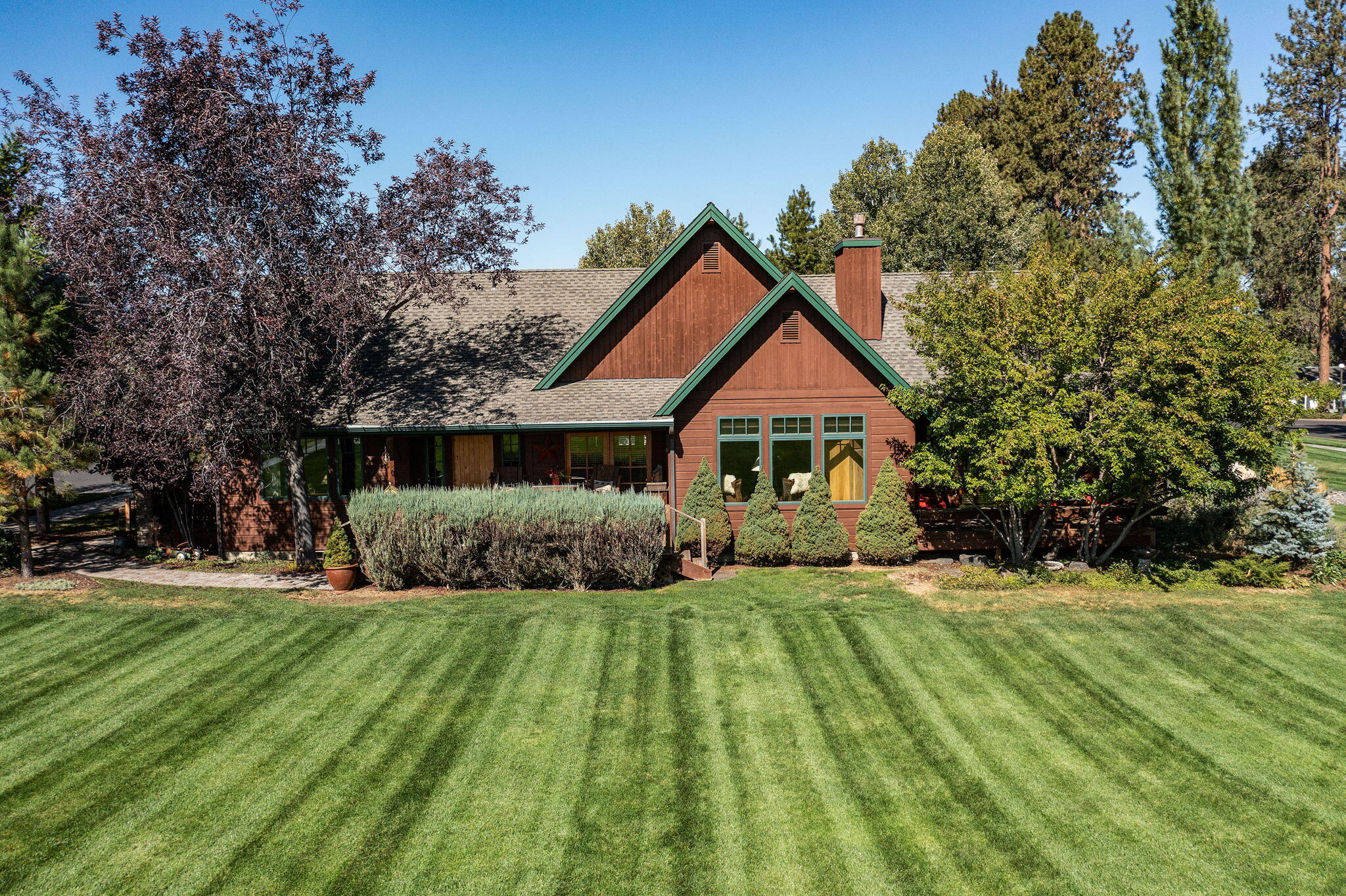 Pine Meadow Vill - Residential