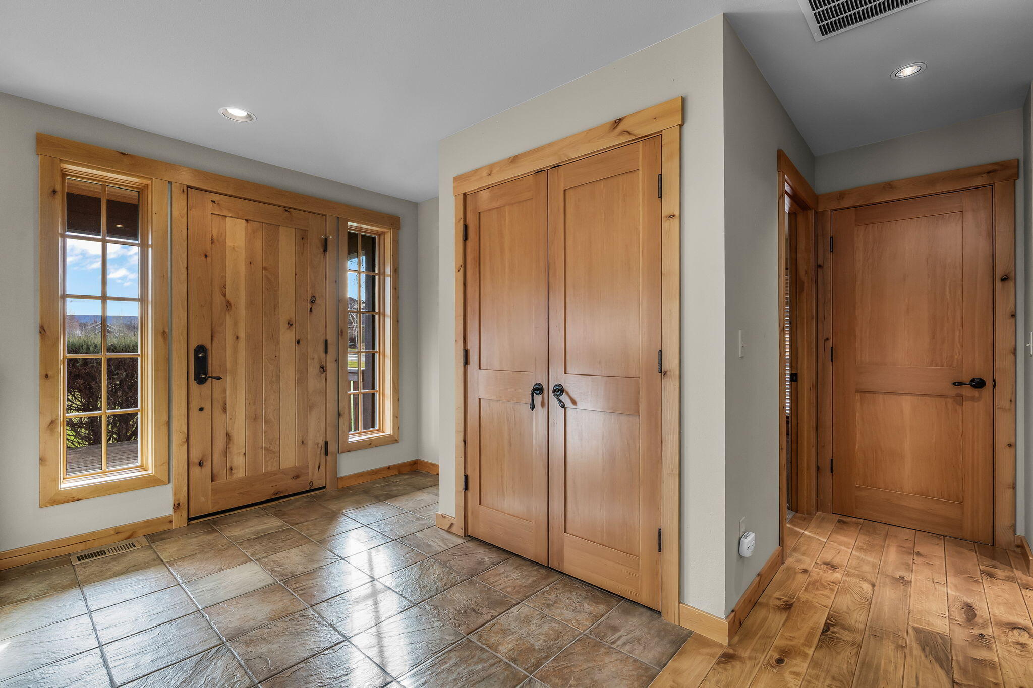 Pine Meadow Vill - Residential