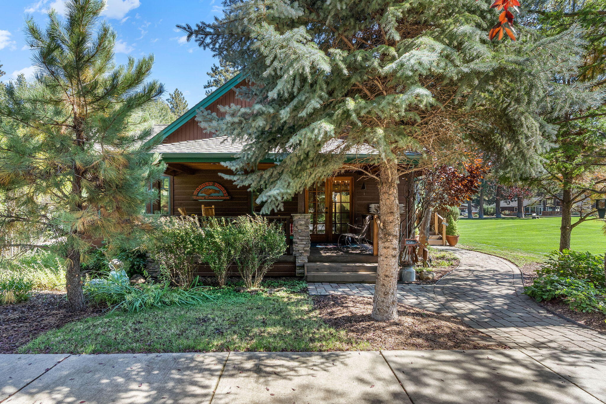 Pine Meadow Vill - Residential