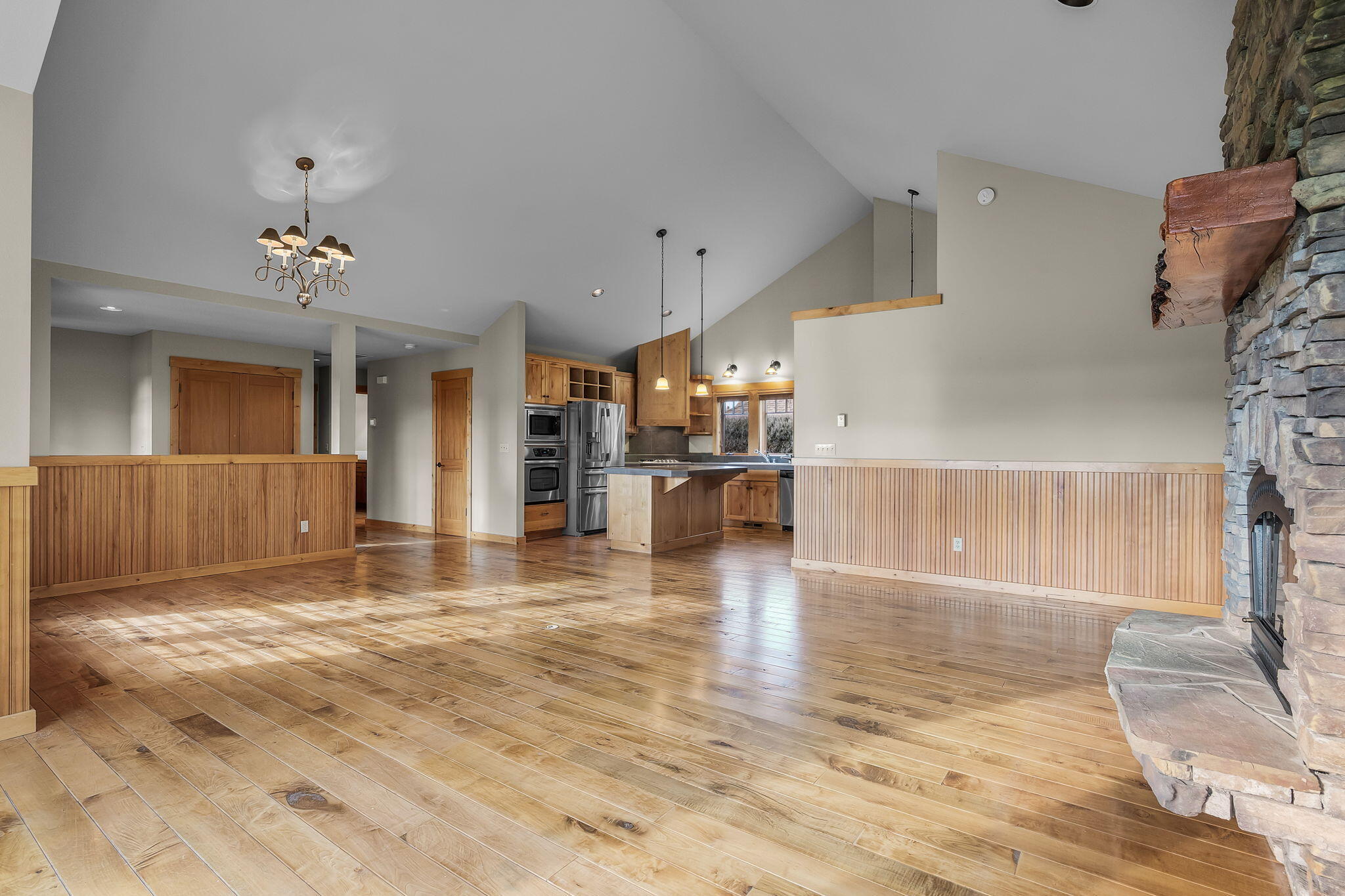 Pine Meadow Vill - Residential