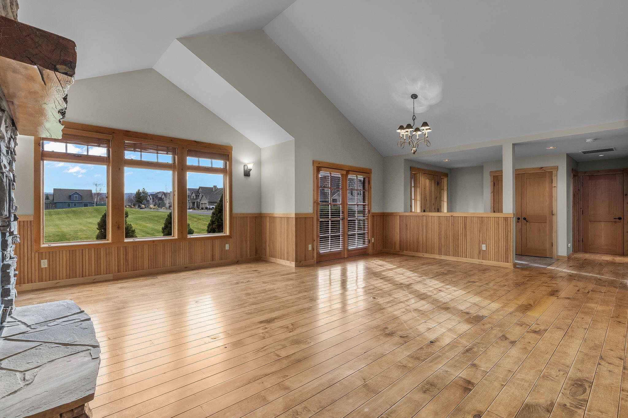 Pine Meadow Vill - Residential