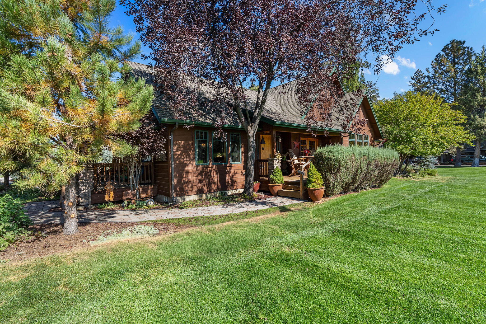 Pine Meadow Vill - Residential