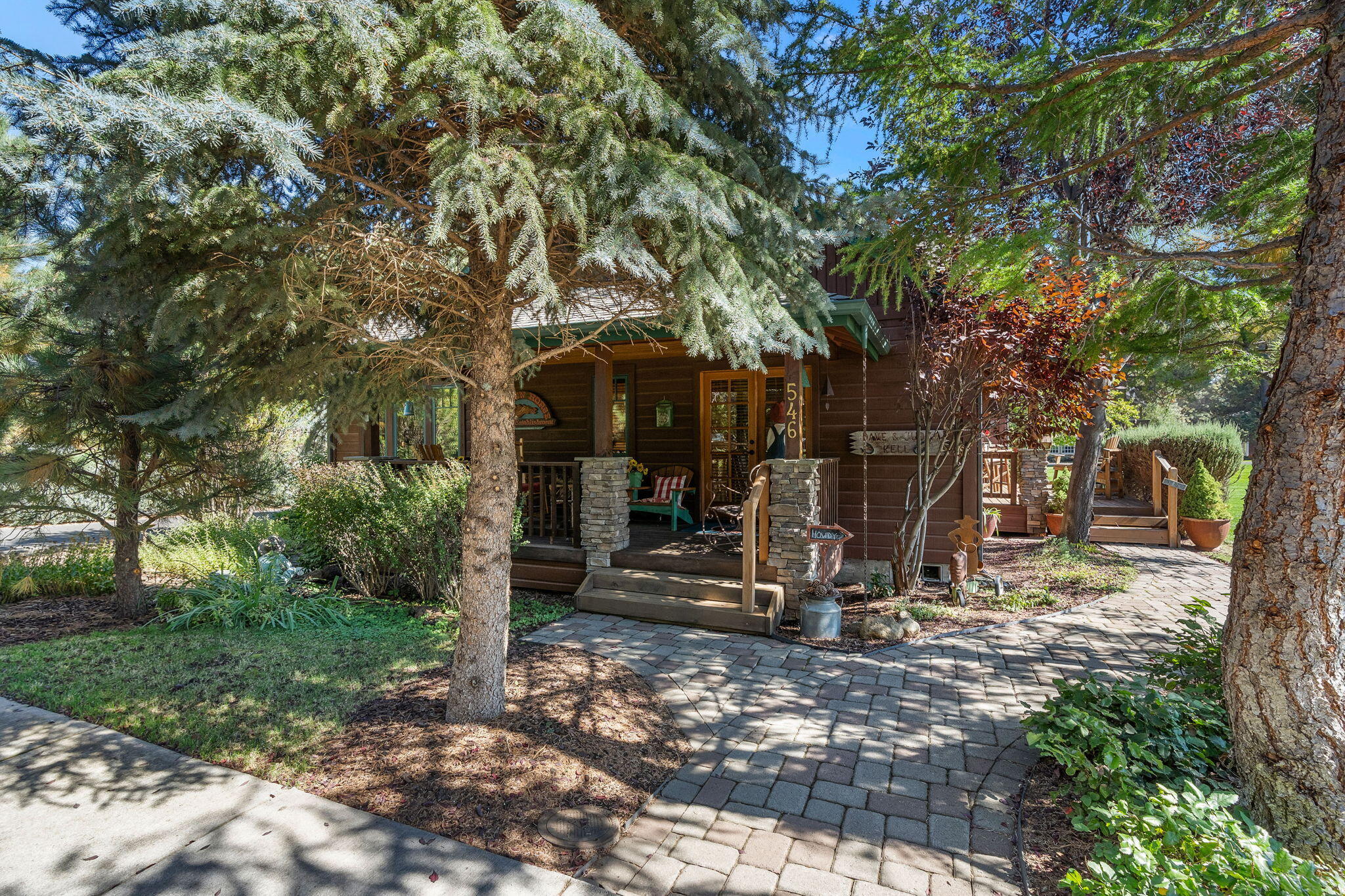 Pine Meadow Vill - Residential