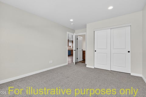 Tiny photo for 953 Honey Bee Street, Medford, OR 97501 (MLS # 220226804)