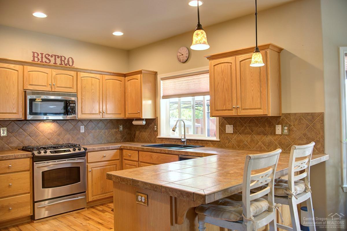 Hollow Pine Estate - Residential